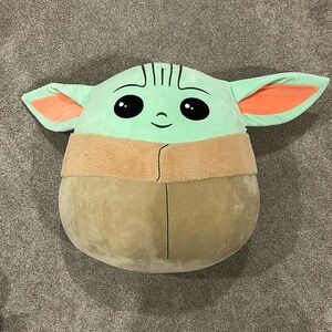 Yoda squishmallow